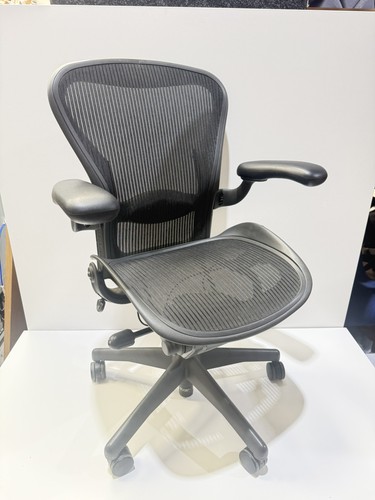 Herman miller aeron size - size, b