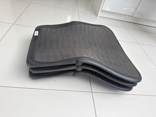 Herman miller aeron classic - 3x,