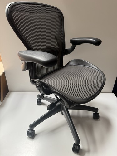 Herman miller size aeron - size,