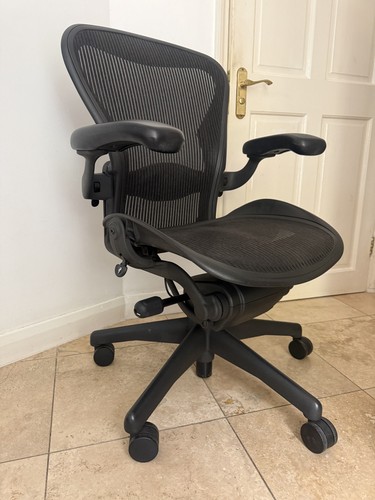 Herman miller aeron - herman, chair