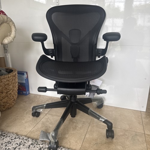 Herman miller aeron chair size - miller,