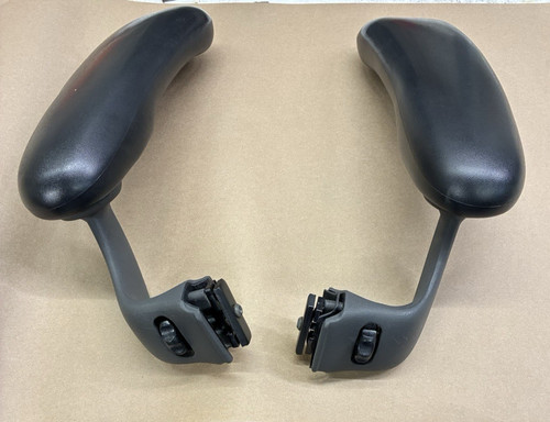 Herman miller aeron chair - herman,