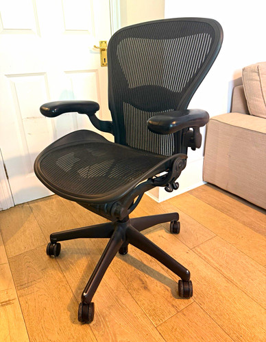 Herman miller aeron - miller,
