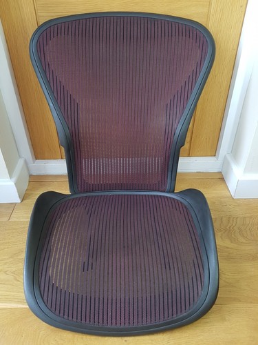 Herman miller size mesh - size, b