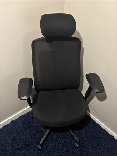 Herman miller vantum - miller, logitech