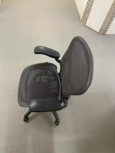 Herman miller aeron - miller, classic