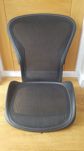 Herman miller aeron black - aeron, size