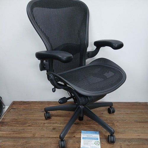 Herman miller aeron size in - size,