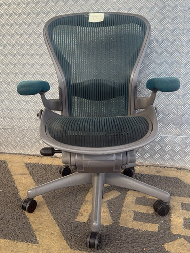 Herman miller aeron chair size - herman,
