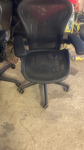 Herman miller aeron office - miller,