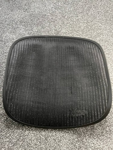 Herman miller aeron chair - herman,