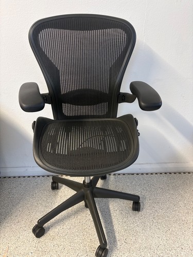 Herman miller aeron size - aeron, b